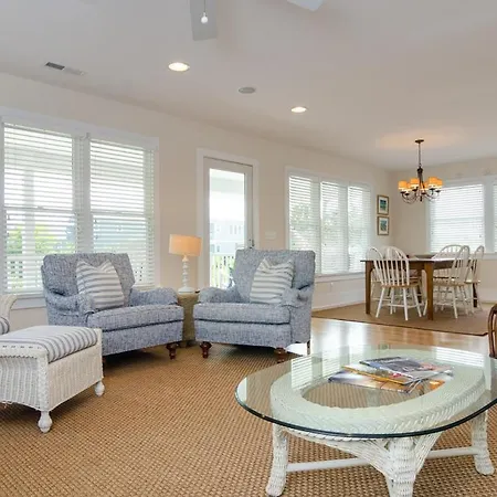 Weaver By Bryant Real Estate